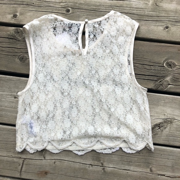 Beaded Lace Crop TopShop NWT - Picture 4 of 4